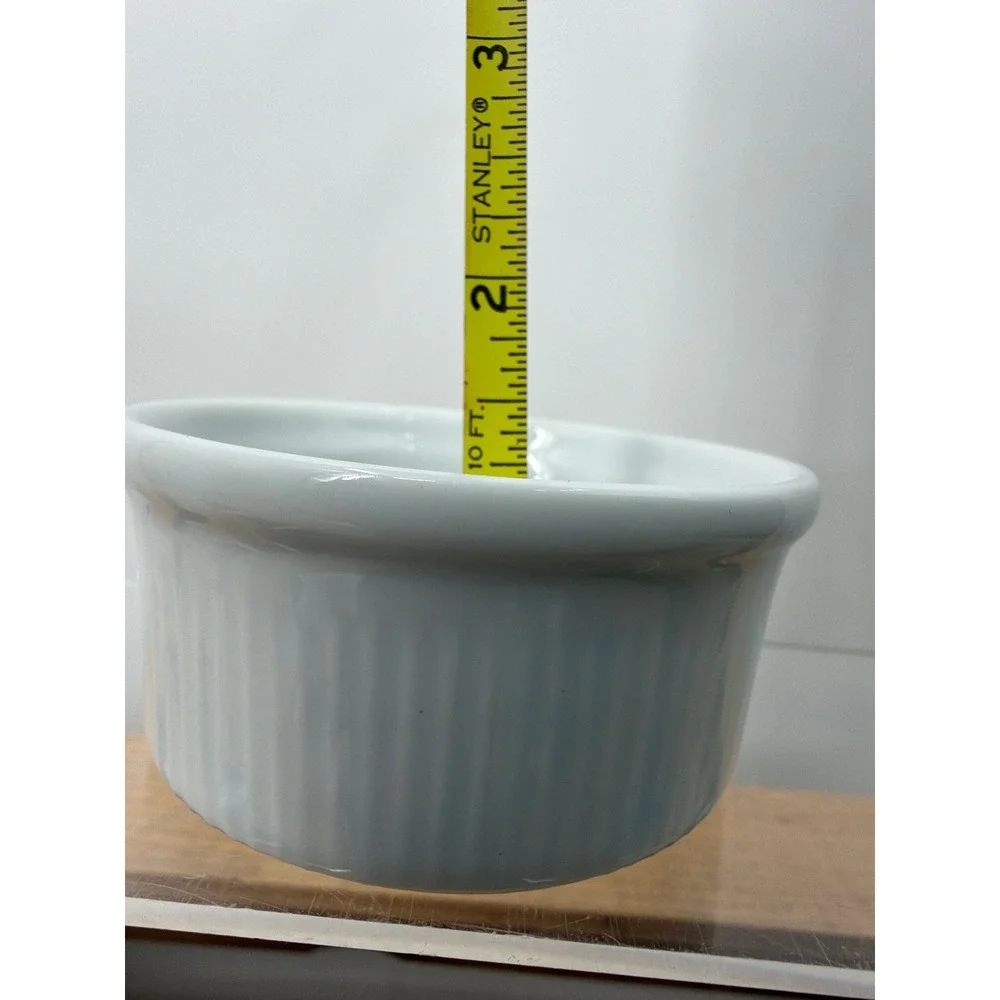 Dansk International Designs Portugal White Ribbed Porcelain Ramekin Souffle Dish